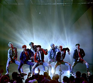 「 BTS(防弾少年団)、『エレンの部屋』での「MIC Drop」パフォーマンス映像公開」