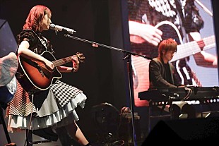 「i☆Ris芹澤優、23歳のバースデー・ライブで『けいおん』楽曲を弾き語り」