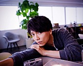 山崎育三郎「山崎育三郎初のラブソング、2018年第1弾SG「Beginning」リリース決定」1枚目/3