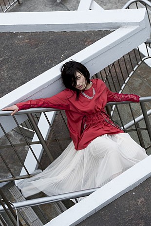 「真部脩一（ex.相対性理論）率いる集団行動「全8曲からなる、遠い未来のアーカイブ集」新AL発売」