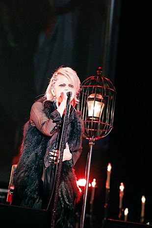 「HYDE、ソロ・コンサート【黒ミサTOKYO】2日間で24,000人を動員」