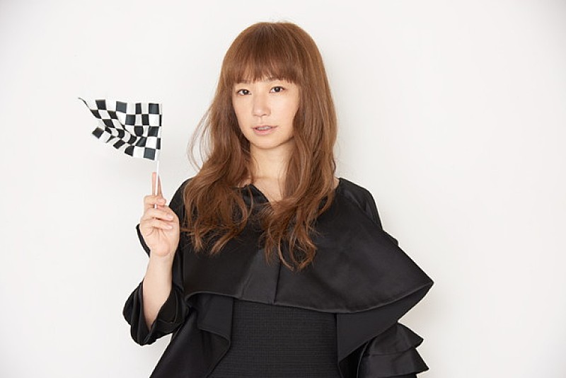 YUKI「YUKI シングルコレクションに新曲3曲！ 15周年Tシャツデザインも発表」1枚目/2
