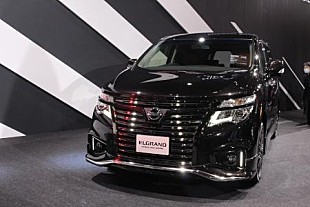 「近藤真彦「僕は愛車の“顔”が好き」　今年の目標は「レ－スでチャンピオン」」