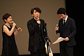 「大竹しのぶ＆松山ケンイチが“爆笑進行”　“不在”大泉洋に駄目出し「昨年はうるさ過ぎた」」1枚目/1