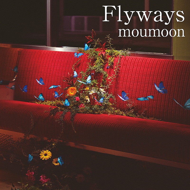 moumoon「アルバム『Flyways』
2018/3/14　RELEASE
＜CD＋DVD盤＞　AVCD-93836/B　4,800円（tax out.）
」2枚目/4