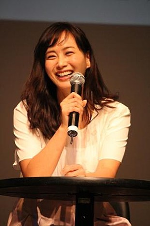 「藤本美貴「家事は“適当”がテ－マ」　「夫はいたらラッキ－ぐらいで」」