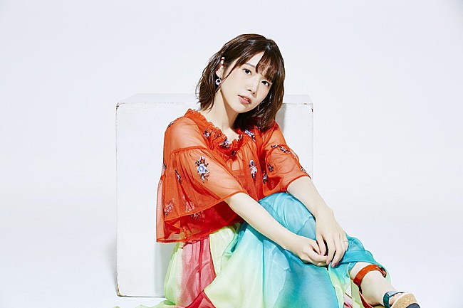 内田真礼「内田真礼 4月にNEWアルバム『Magic Hour』決定！ 新曲「セツナ Ring a Bell」試聴動画も解禁」1枚目/4