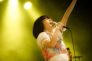 吉澤嘉代子「吉澤嘉代子 バンド編成の圧巻パフォーマンス！ 春ツアーファイナル公演で2つのお知らせ」