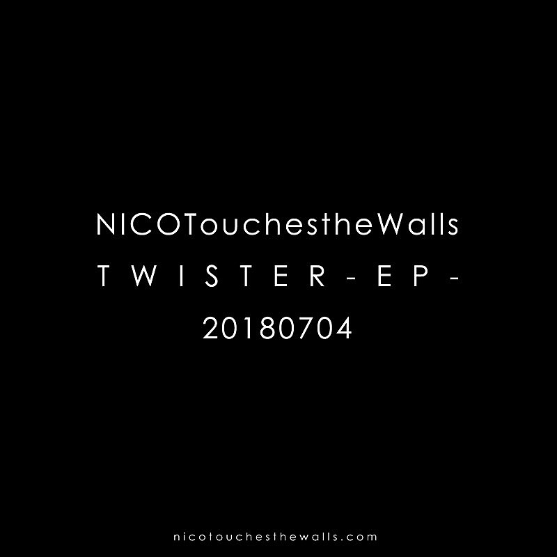 Ｎｉｃｏ　Ｔｏｕｃｈｅｓ　ｔｈｅ　Ｗａｌｌｓ「」2枚目/3