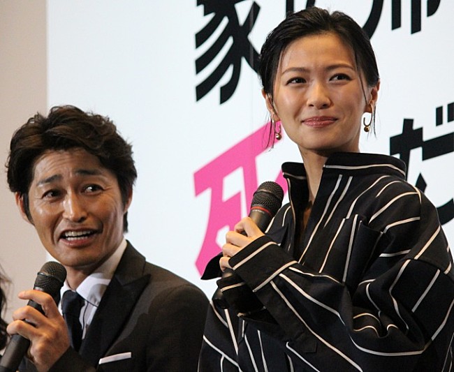 「安田顕「妻よりも先に死にたい」　榮倉奈々「いつまでも食卓を囲む夫婦がいい」」1枚目/1