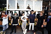 UVERworld「UVERworld、ベスト・アルバム発売日にラッピングバスで渋谷に登場」1枚目/9