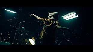 Nulbarich「Nulbarich、輝く人たちに憧れる側の目線で捉えた「Kiss You Back」MV公開」