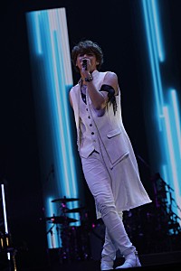 宮野真守、10周年記念ライブを開催 カバーやキャラソンなどレア曲