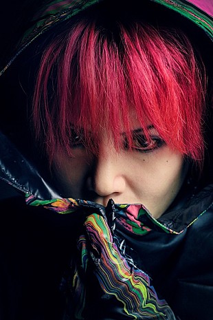 X JAPAN「hide(X JAPAN)のドキュメンタリー『HURRY GO ROUND』、DVD&amp; Blu-rayで発売決定」