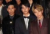 「山下健二郎、佐藤大樹らが新井美羽にデレデレ　佐藤寛太「ナチュラル上目遣いにキュンとします」」1枚目/1