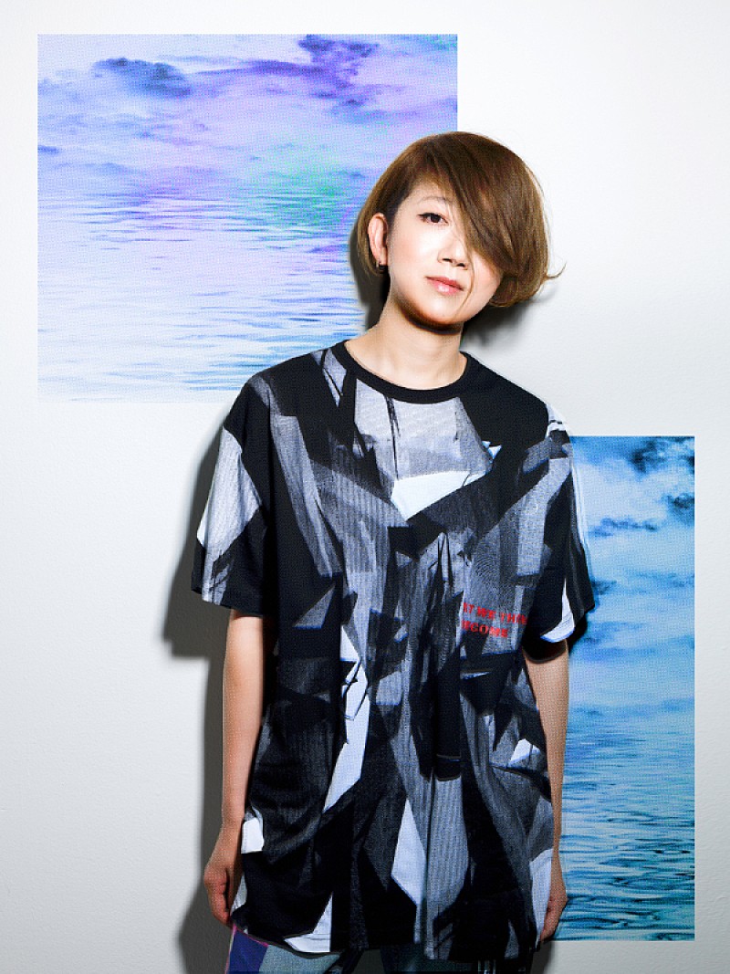 土岐麻子「Sakiko Osawa、土岐麻子のイラストをジャケットに採用したニューEP『Black』11/9リリース決定」1枚目/2