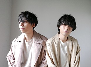 「次世代プロデューサー・デュオ、ANIMAL HACKがSIRUPをフィーチャーした新曲リリース」