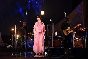 「原田知世、一夜限りの『L'Heure Bleue』発売記念コンサートが開催　新ドラマの主演も発表」