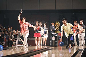 KUWATA CUP 2019】の大団円、渋谷ヒカリエ特設レーンにて決勝大会開催