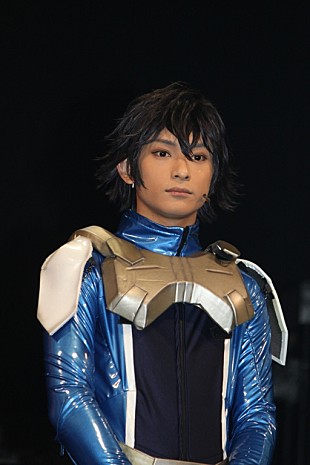 「橋本祥平「俺が、俺たちがガンダムだ！」　舞台「機動戦士ガンダム００」開幕」
