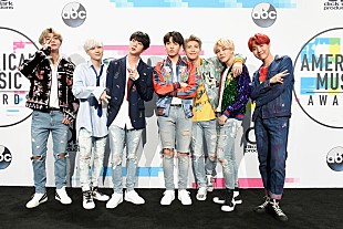 「BTS (防弾少年団)、マテル社とコラボした公式ドール・コレクションがお披露目」