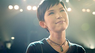 「Superfly、初めてのCM出演で新曲をアカペラ歌唱」