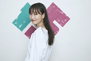 「大塚 愛、歴代ヒット曲を詰め込んだライブダイジェスト映像の配信スタート」