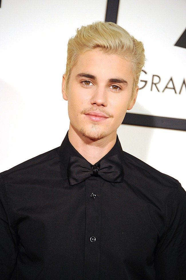 「ジャスティン・ビーバー、妊娠をネタにしたジョークを謝罪「誰にもいたずらで傷ついてほしくない」」1枚目/1