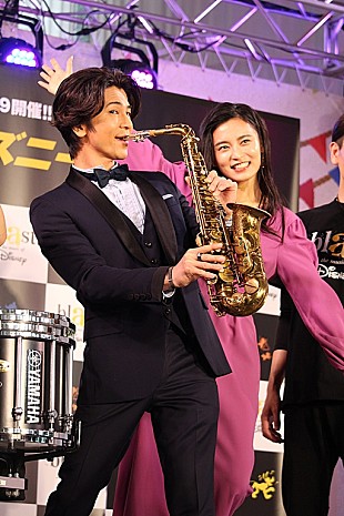 「武田真治「これはすごいことなんですよ！」　筋トレ＆サックス演奏で「ブラスト！」とコラボ」