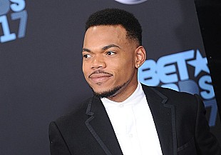 「『4月16日はなんの日？』チャンス・ザ・ラッパー26歳の誕生日、3年振りのフルAL制作中」