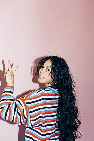 「AI、ゴスペル聖歌隊と贈る20周年記念プレミアムライブが決定」