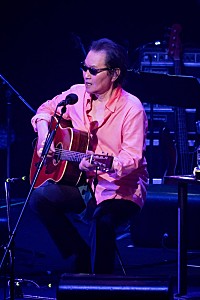 ＜ライブレポート＞井上陽水、50年の軌跡を辿るツアーでヒット曲を惜しみなく披露 | Daily News | Billboard JAPAN