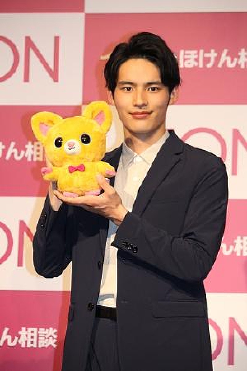 「岡田健史、初CM発表会に「緊張」 令和のチャレンジは「レベルアップ」」1枚目/1