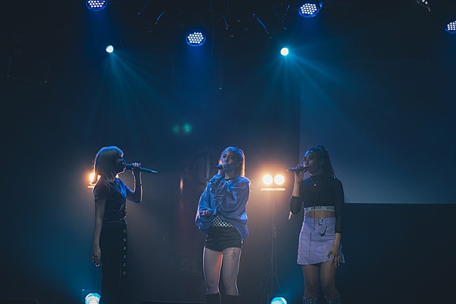 「BananaLemon、熱狂のワンマン公演で新章開幕を宣言　ライブレポートが到着」1枚目/3