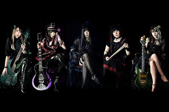 「FullMooNに新ドラマー一二三(いつみ)が加入、ヴォーカルねねの生誕祭＆7周年記念公演レポ到着」1枚目/9