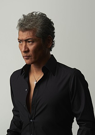 「吉川晃司、デビュー35周年を記念して特別番組が連続放送決定」