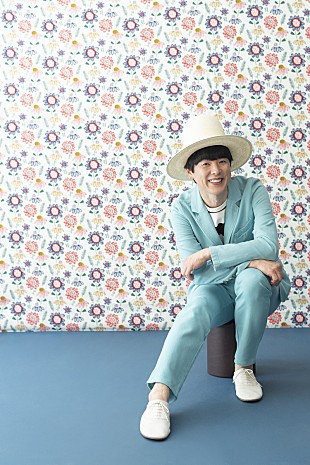 「カジヒデキ、FM COCOLOの6月マンスリーDJに決定」