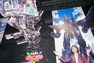 「河森正治「マクロスのミンメイは、横浜に引っ越した経験から生まれた」　デビュ－４０周年記念展で創作の原点を語る」