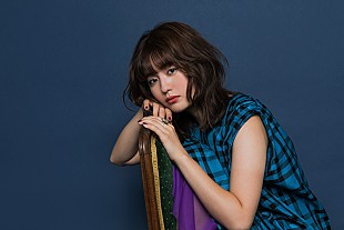 「SHE IS SUMMER、木竜麻生主演『まどろみバーメイド』で初のドラマ主題歌を担当」