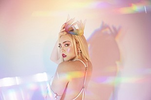 「ちゃんみな、新曲「Never Grow Up」の先行配信スタート　吉村界人が出演するMVも公開に」