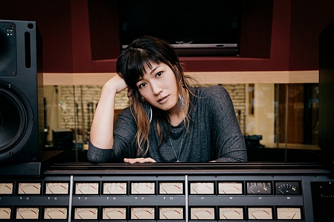 ＢＯＮＮＩＥ　ＰＩＮＫ「BONNIE PINK、デビュー25周年イヤー突入目前にビルボードライブでプレミアム・クラブ・ライブを開催」1枚目/1