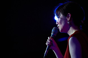 「柴田淳、カバーアルバム『おはこ』発売記念イベント開催＆“十八番（おはこ）”曲初披露【ライブレポ】」