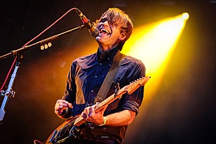 「デス・キャブ・フォー・キューティー、『The Blue EP』のリリース発表＆新曲「Kids in '99」公開」