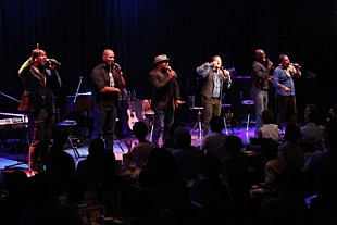 「＜ライブレポート＞テイク6、世代を越えて聴く者の胸を打つ極上カバーの連続」