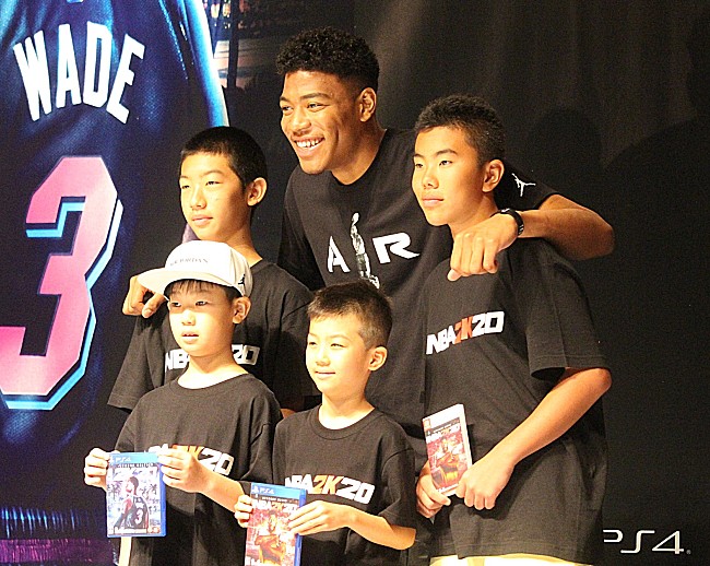 「八村塁「ドラフトされたときと同じぐらいうれしい」　ゲ－ム内にキャラクタ－として登場」1枚目/1