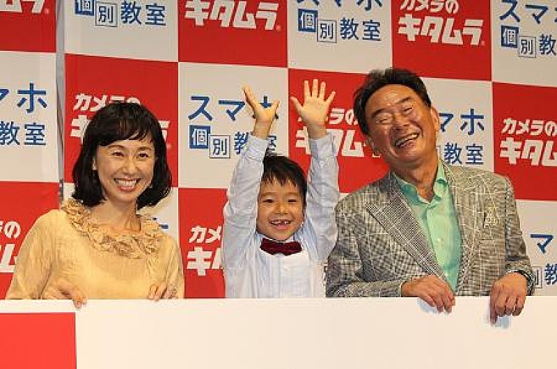 「東尾修、自撮りを教わりインスタデビュ－　理子、夫・純一は「返事が来ない人」」1枚目/1