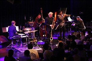 「＜ライブレポート＞マンハッタン・ジャズ・クインテット　35周年の軌跡を体感できる圧倒的なステージ 」