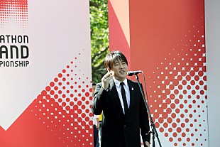 「小渕健太郎（コブクロ）、東京五輪マラソン代表選考レースで国歌独唱」