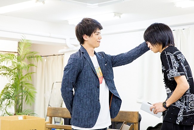「蒼木陣、佐奈宏紀らによるほろ苦い青春グラフィティ－　「ＳＵＭＭＥＲ　ＢＡＺＡＡＲ」稽古場取材」1枚目/1