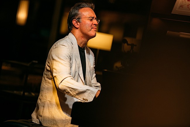 「「ルールは“自分が大好きな曲しか演奏しない”こと」-  ヴォロディンが語り、ロシアン・ピアニズムを肌で感じるナイトラウンジ【THE NIGHTCAP】が代官山 蔦屋書店で開催」1枚目/12